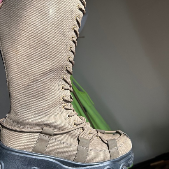 chunky canvas lace up platform boots - Picture 5 of 5
